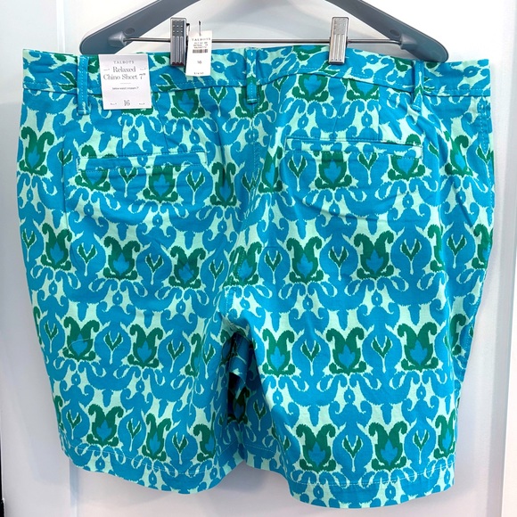 Talbots Relaxed Chino Shorts, Ikat Medallion Cotton Spandex Blend size 16 NWT - Picture 5 of 9